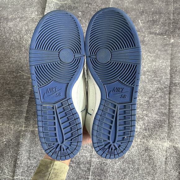 Men\'s 2019 Nike SB Duck Low Premium White Game Royal Blue Cracked Leather Sz 9 main image 4